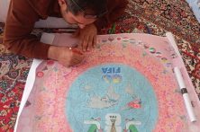 قالیباف دیزجدیزی، پیام‌آور صلح جهانی با تابلوفرش جام جهانی ۲۰۲۶