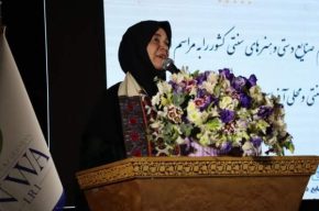 زنان ایرانی همواره در صف مقدم فرهنگ‌سازی بوده‌اند