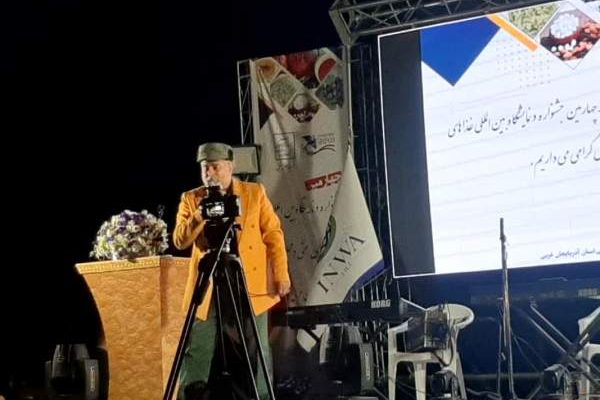 ترک‌ها و کردهای آذربایجان‌غربی در کنار یکدیگر تنوع غذایی را رقم زده‌اند